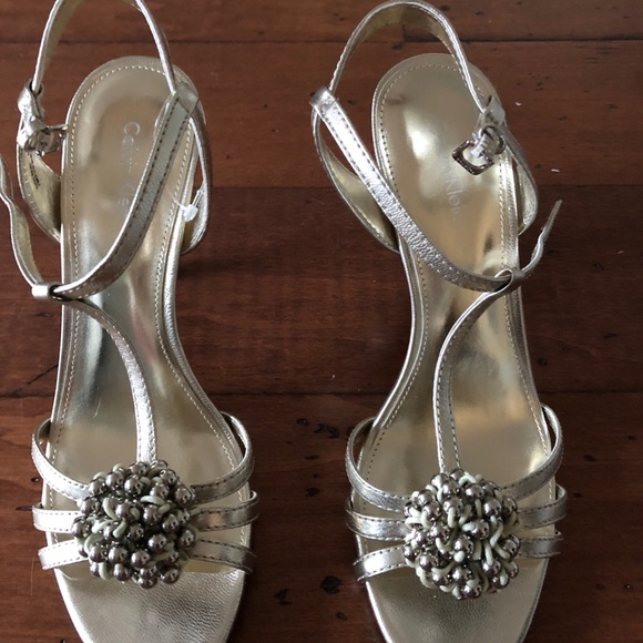 Heels - Picture 3 of 4